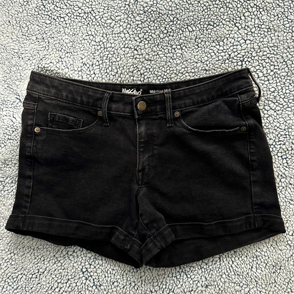 Mossimo Mod Rise black demin shots. - Picture 1 of 4